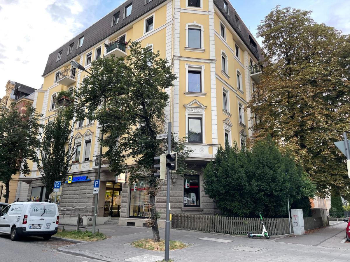 Apartment Am Roten Tor Augsburg Zewnętrze zdjęcie